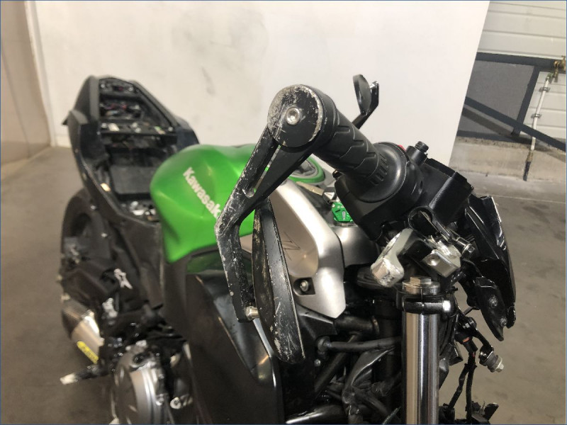 KAWASAKI Z650 