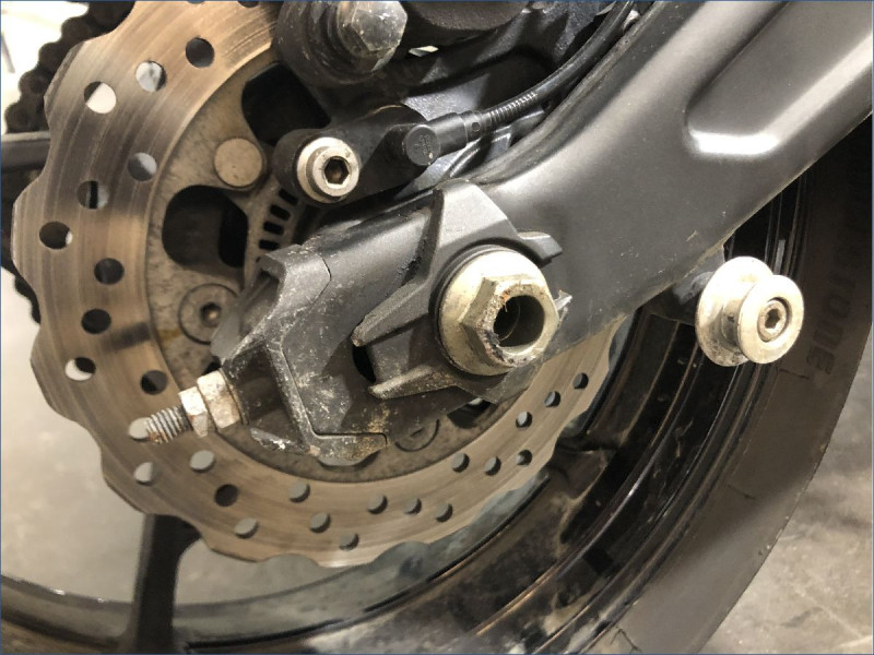 KAWASAKI Z650 
