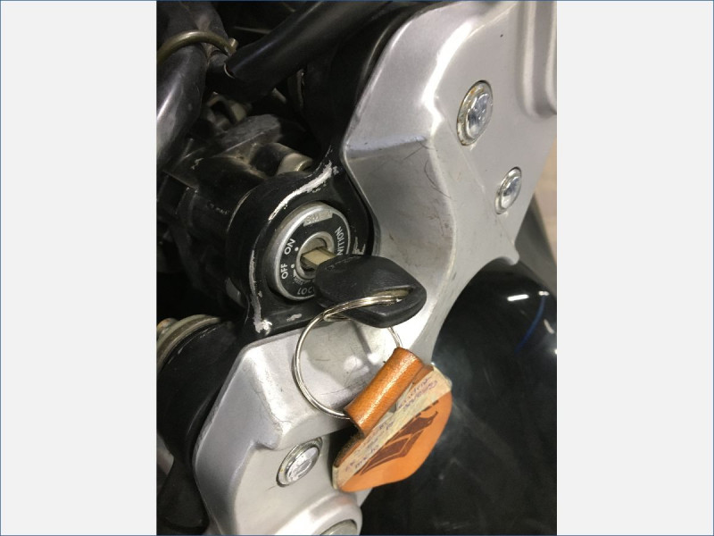 SUZUKI 750 GSXF 