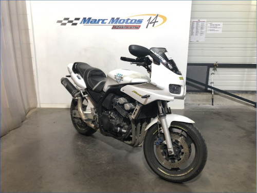 YAMAHA 600 FAZER 