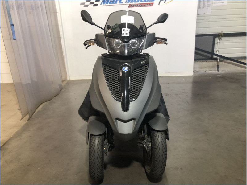 PIAGGIO 300 MP3 YOURBAN 