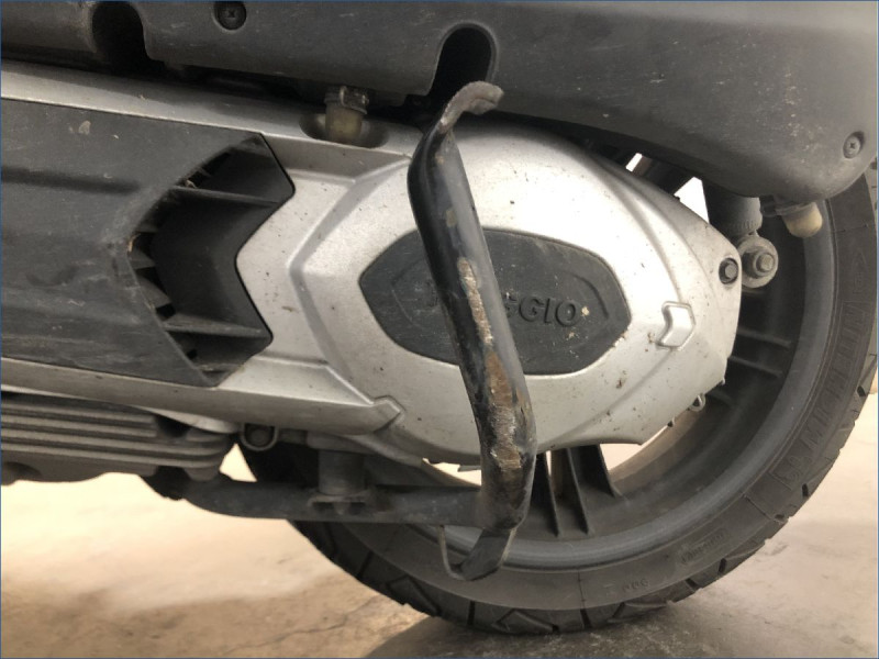 PIAGGIO 300 MP3 YOURBAN 