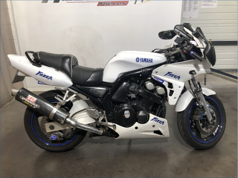 YAMAHA 600 FAZER 