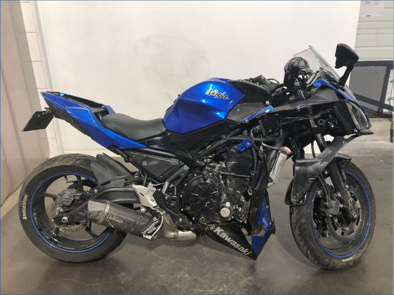 KAWASAKI 650 NINJA 