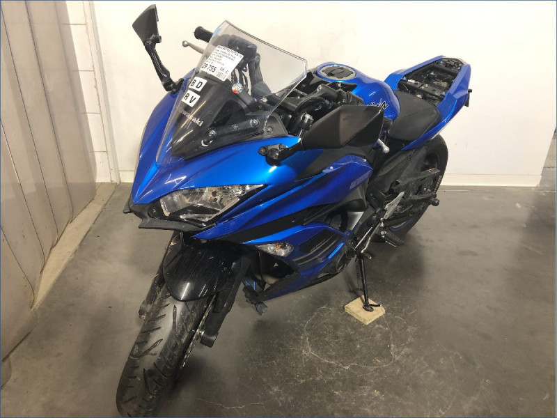 KAWASAKI 650 NINJA 