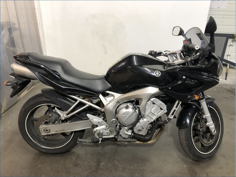 YAMAHA FZ6 S