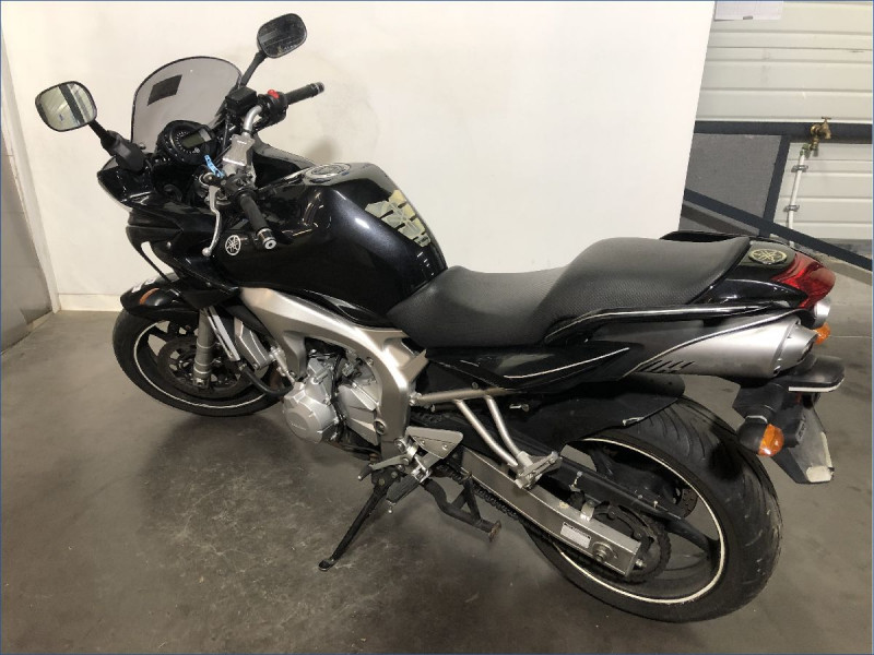 YAMAHA FZ6 S