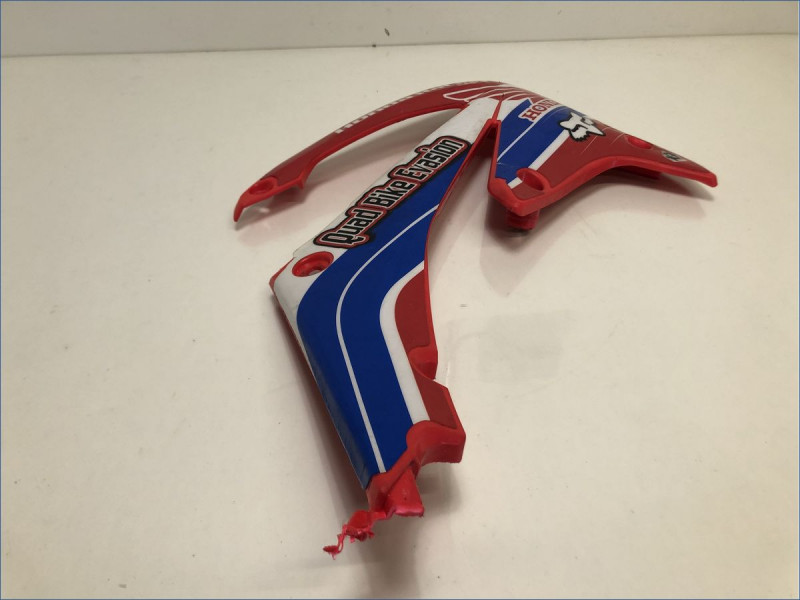 ECOPE DE RADIATEUR DROITE HONDA 450 CRF R 2009