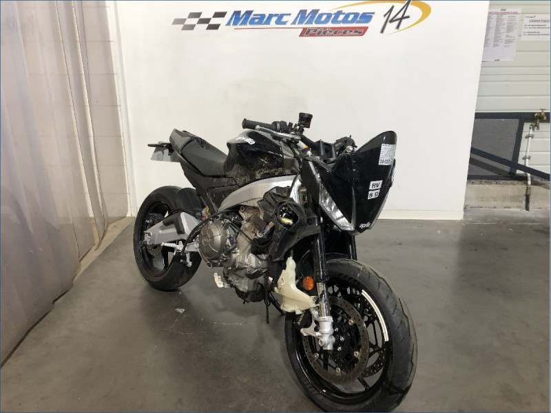 APRILIA 660 TUONO 