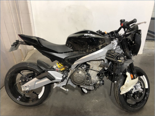 APRILIA 660 TUONO 