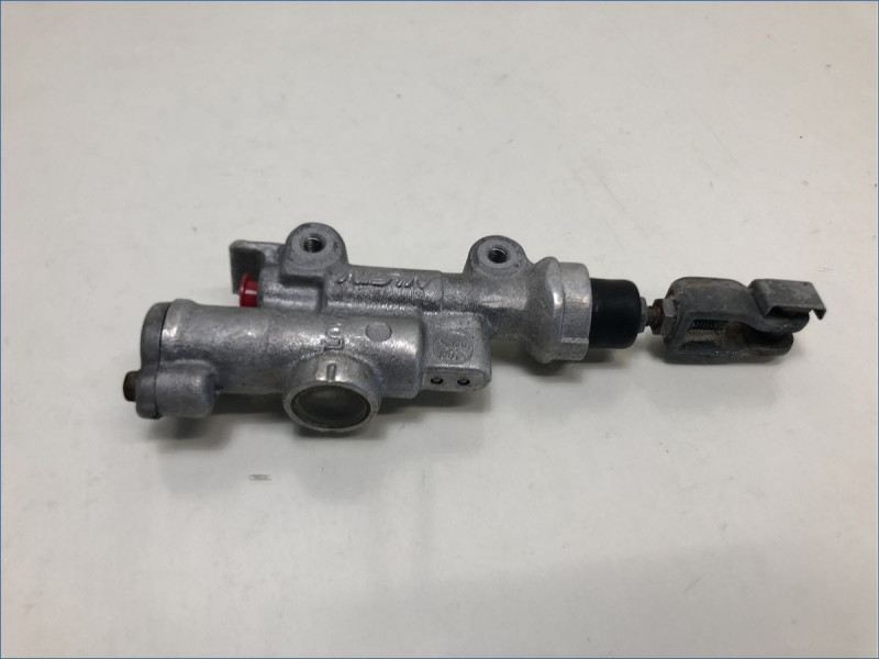 MAITRE CYLINDRE DE FREIN ARRIERE HONDA 450 CRF R 2009