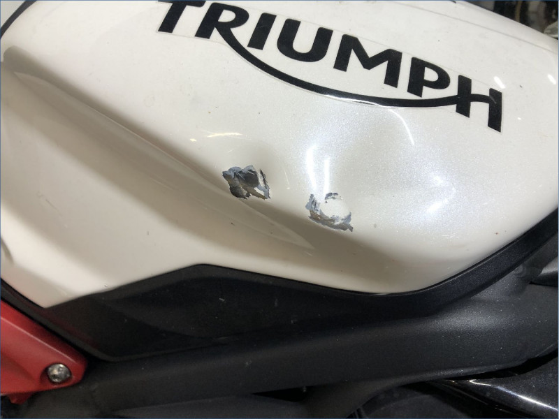 TRIUMPH 675 STREET TRIPLE R