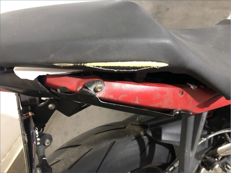 TRIUMPH 675 STREET TRIPLE R