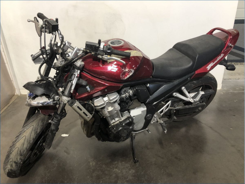 SUZUKI 650 BANDIT N