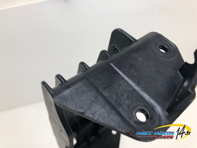 PLASTIQUES ET CAOUTCHOUCS DIVERS KAWASAKI ZX10R 2009