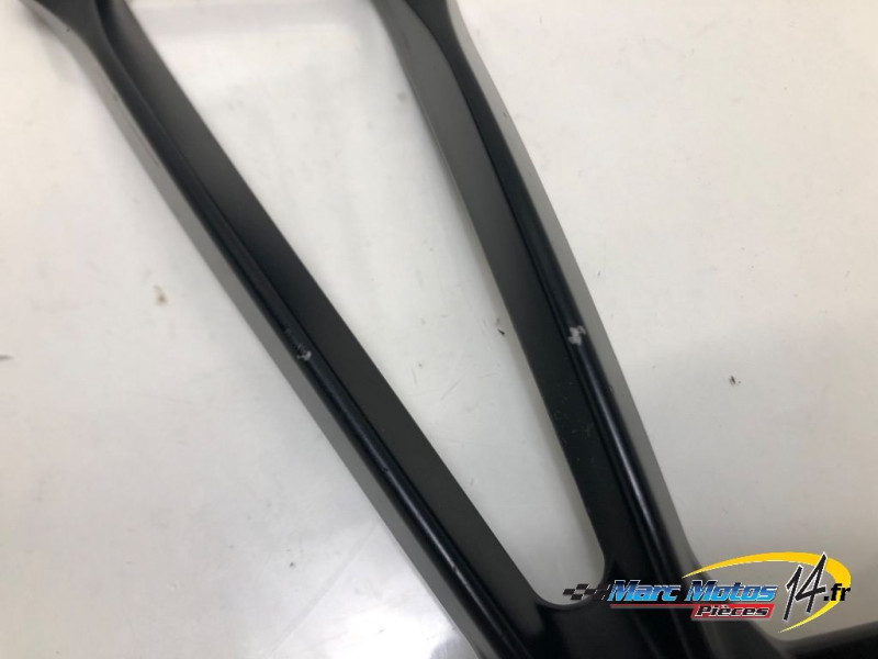 PLATINE ARRIERE GAUCHE KAWASAKI ZX10R 2009
