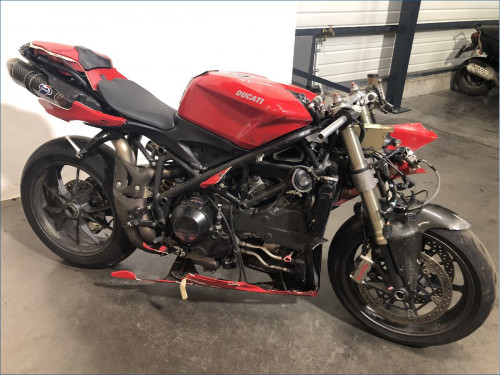 DUCATI 1198 SUPERBIKE 