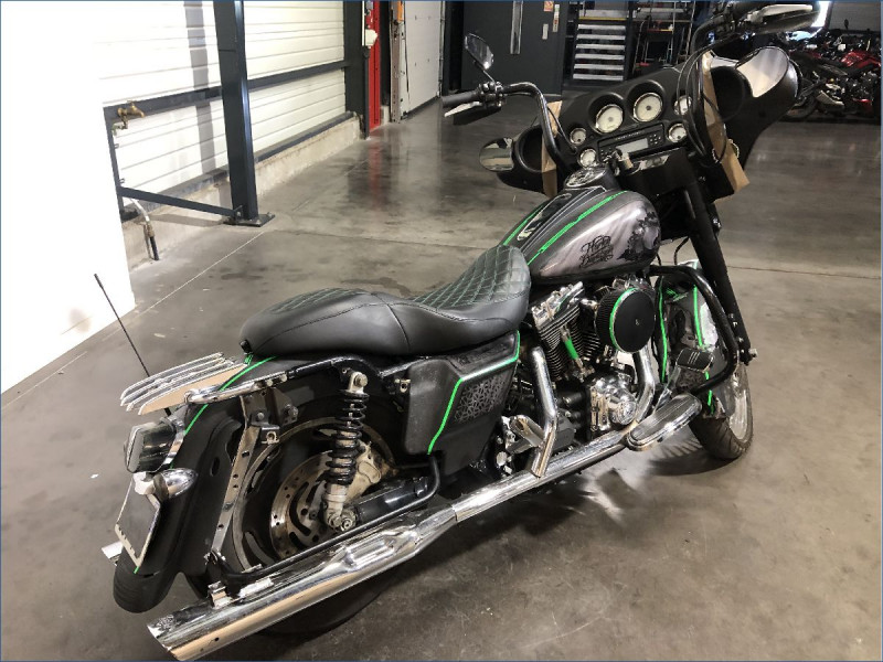 HARLEY-DAVIDSON 1584 STREET GLIDE 
