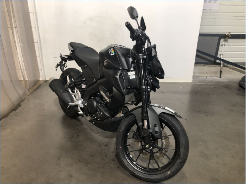 YAMAHA MT125 