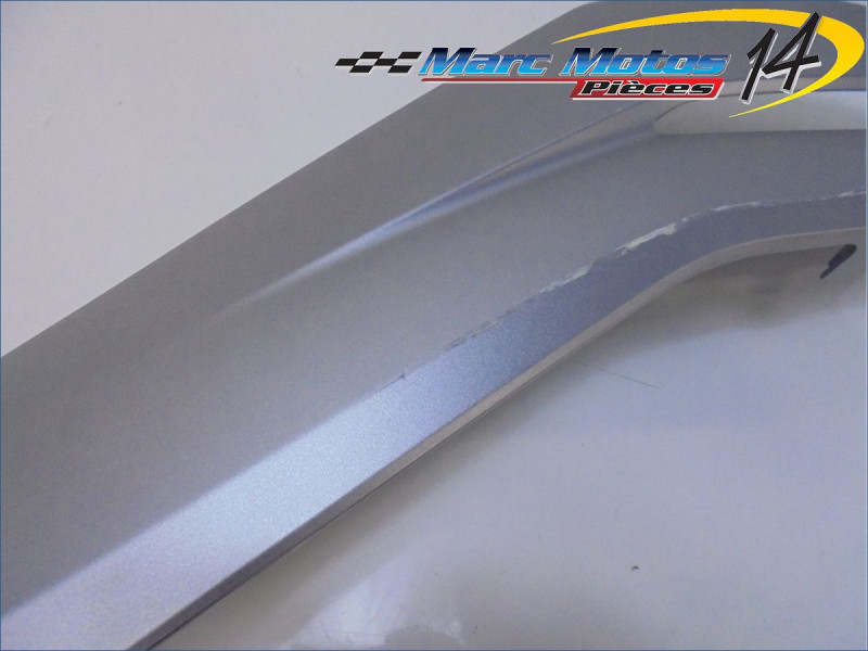 DEMI SABOT DROIT HONDA 125 FORZA 2020