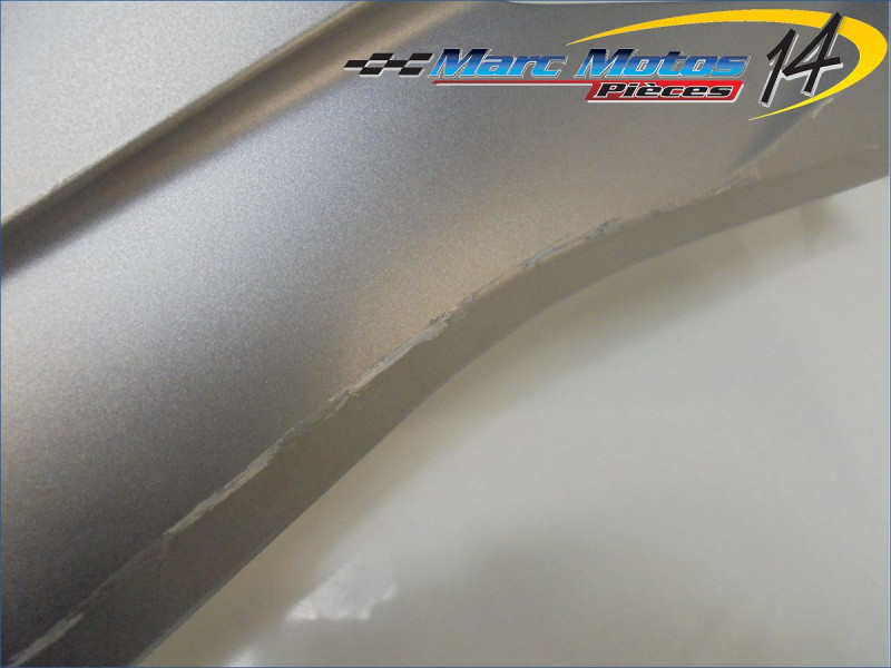 DEMI SABOT DROIT HONDA 125 FORZA 2020