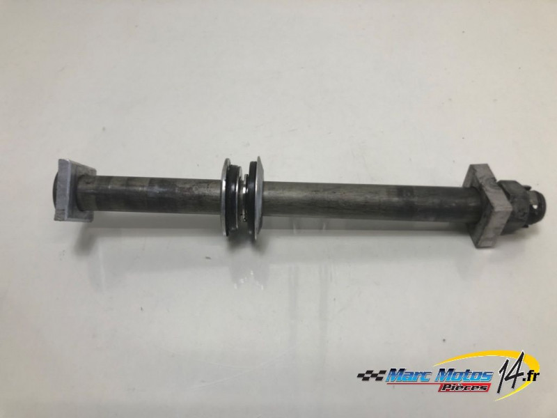 AXE DE ROUE ARRIERE KAWASAKI ZX10R 2012
