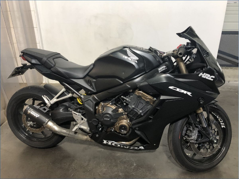 HONDA CBR650R 