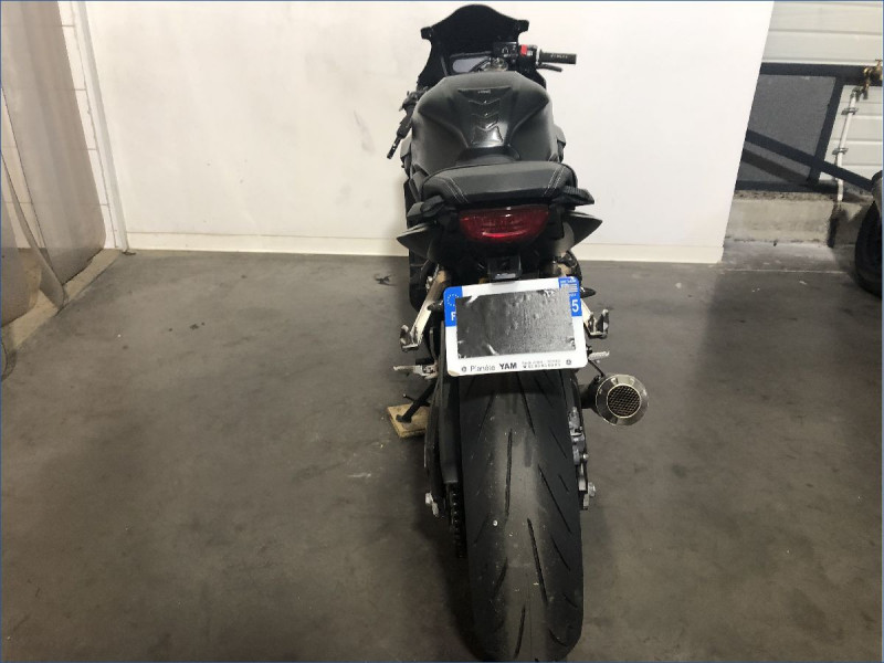 HONDA CBR650R 