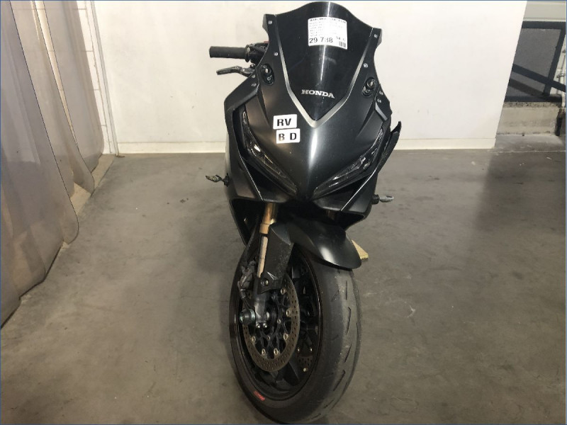 HONDA CBR650R 