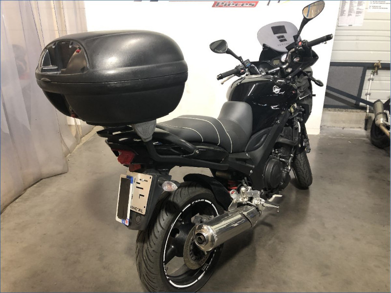 YAMAHA 900 TDM 