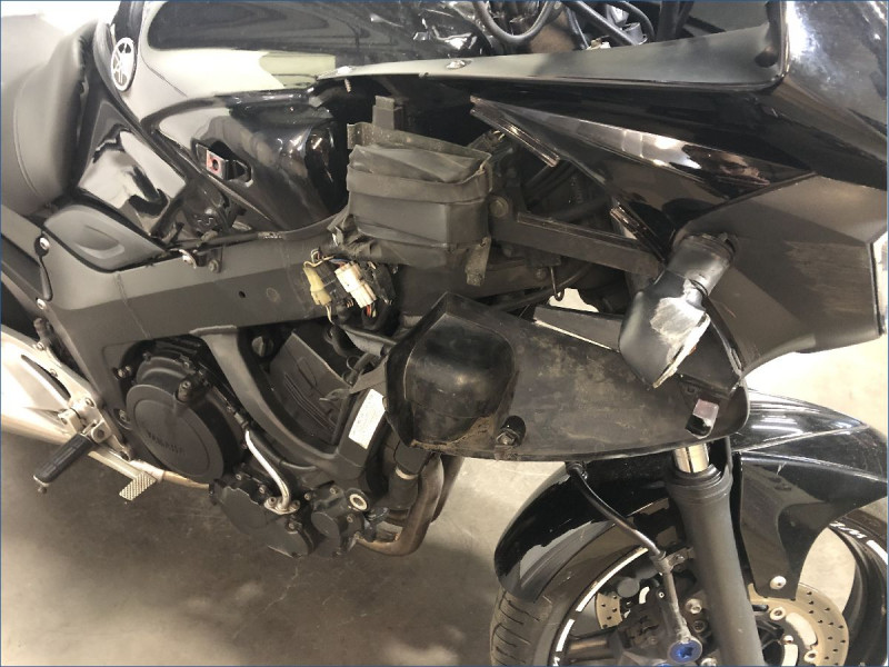 YAMAHA 900 TDM 