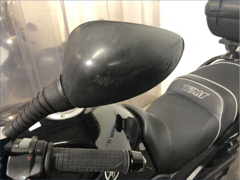 YAMAHA 900 TDM 