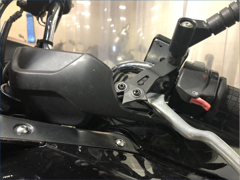 YAMAHA 900 TDM 
