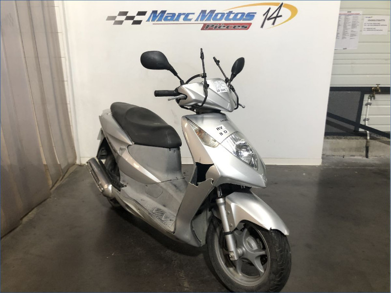 HONDA 125 DYLAN 