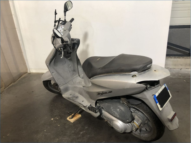 HONDA 125 DYLAN 