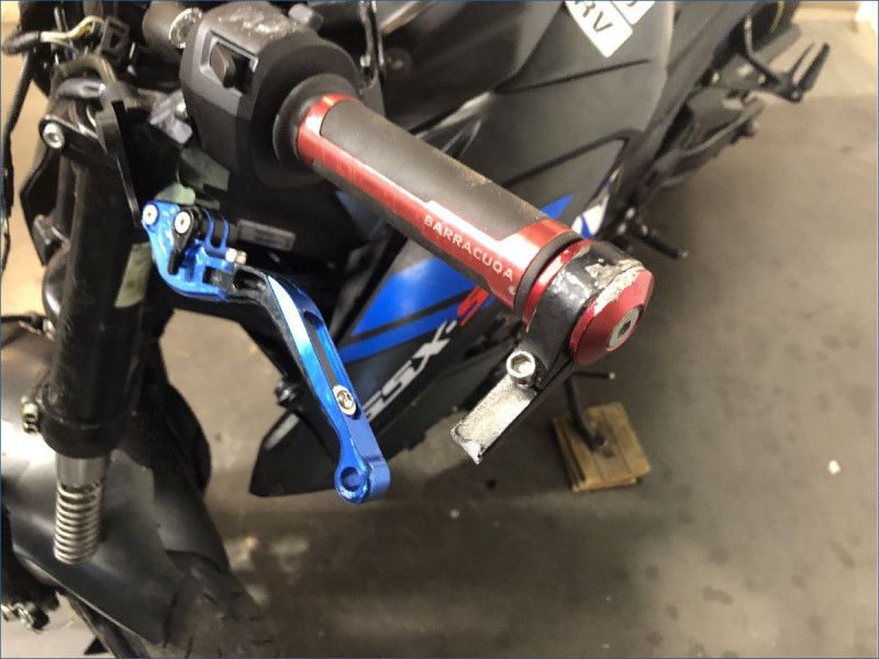 SUZUKI 750 GSX-S 