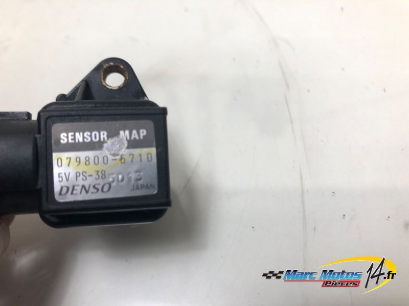CAPTEUR D'AIR HONDA 954 CBR R 2002