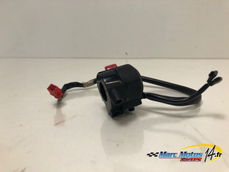 COMMODO DROIT HONDA 954 CBR R 2002