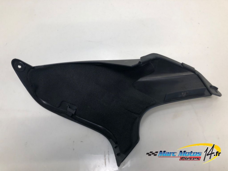 HABILLAGE DE TETE DE FOURCHE GAUCHE HONDA 954 CBR R 2002