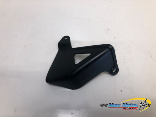 PLASTIQUES ET CAOUTCHOUCS DIVERS HONDA 954 CBR R 2002