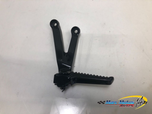 PLATINE ARRIERE GAUCHE HONDA 954 CBR R 2002
