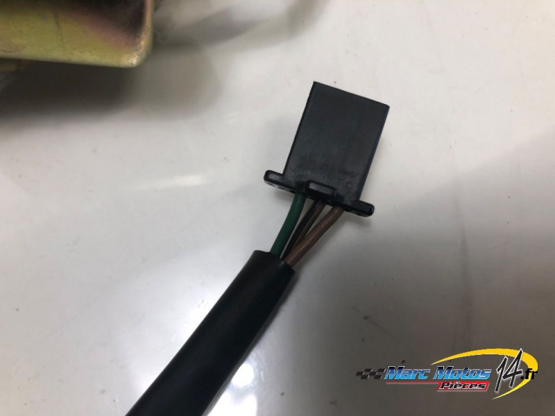 POMPE A ESSENCE HONDA 954 CBR R 2002