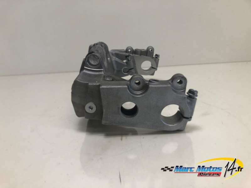 SUPPORT MOTEUR HONDA 954 CBR R 2002