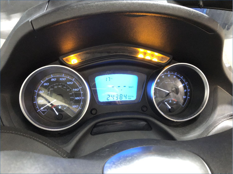 PIAGGIO 500 MP3 LT