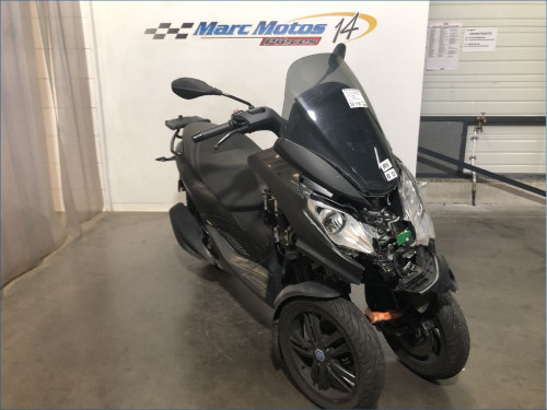 PIAGGIO 300 MP3 HPE