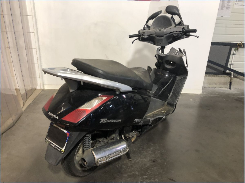 HONDA 125 PANTHEON 