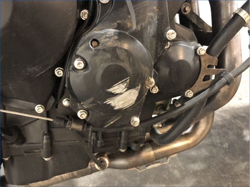 TRIUMPH 675 STREET TRIPLE 