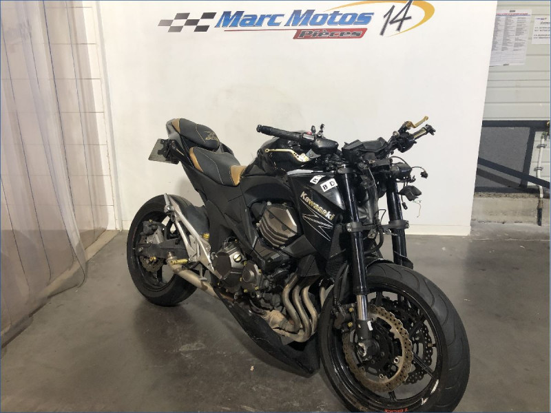 KAWASAKI Z800 
