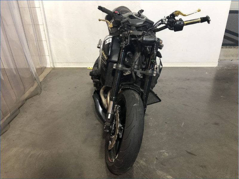 KAWASAKI Z800 
