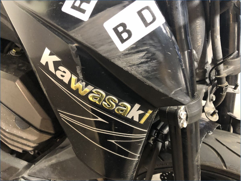 KAWASAKI Z800 
